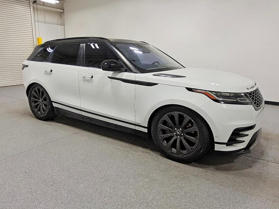2018 LAND ROVER RANGE ROVER VELAR R-DYNAMIC SE 4