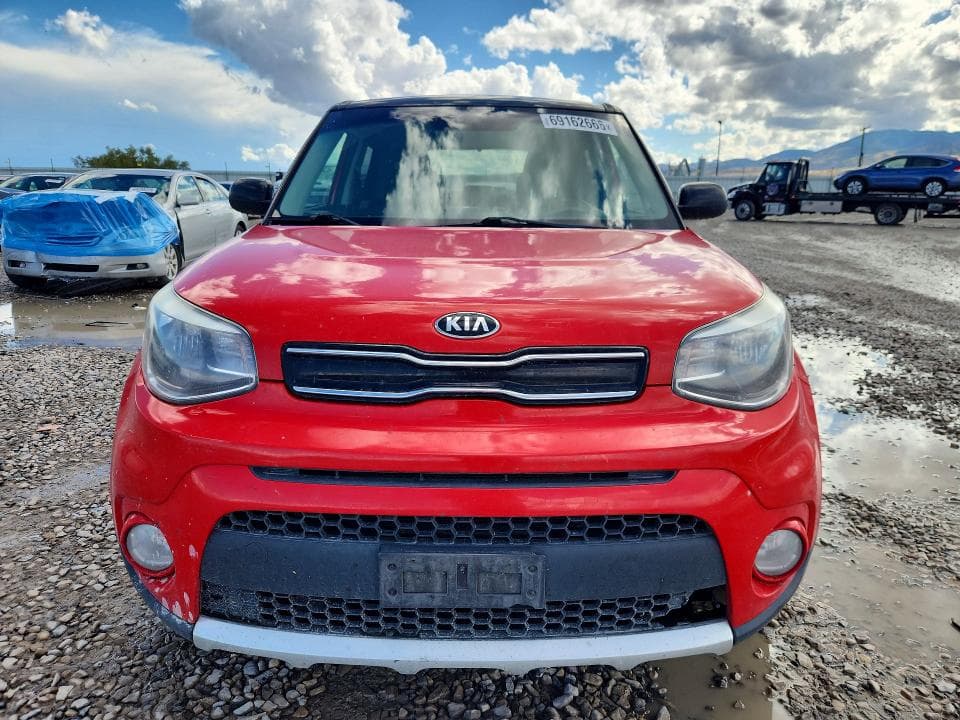 2018 KIA SOUL + 5
