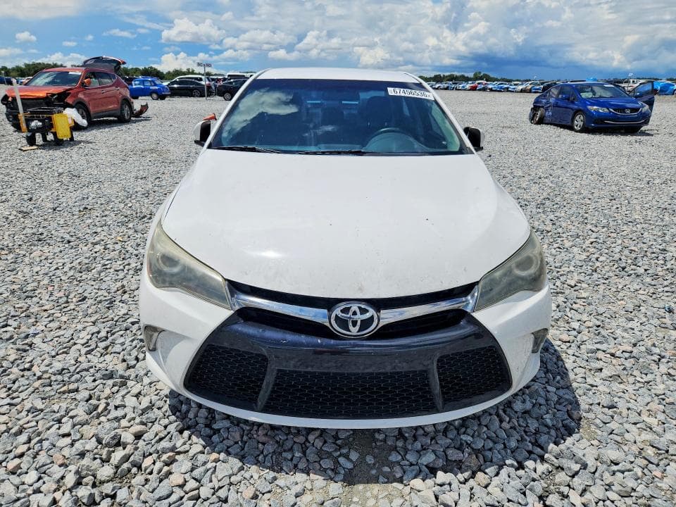 2017 TOYOTA CAMRY XSE 5
