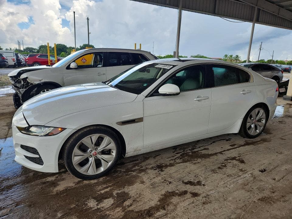 2020 JAGUAR XE S - 1