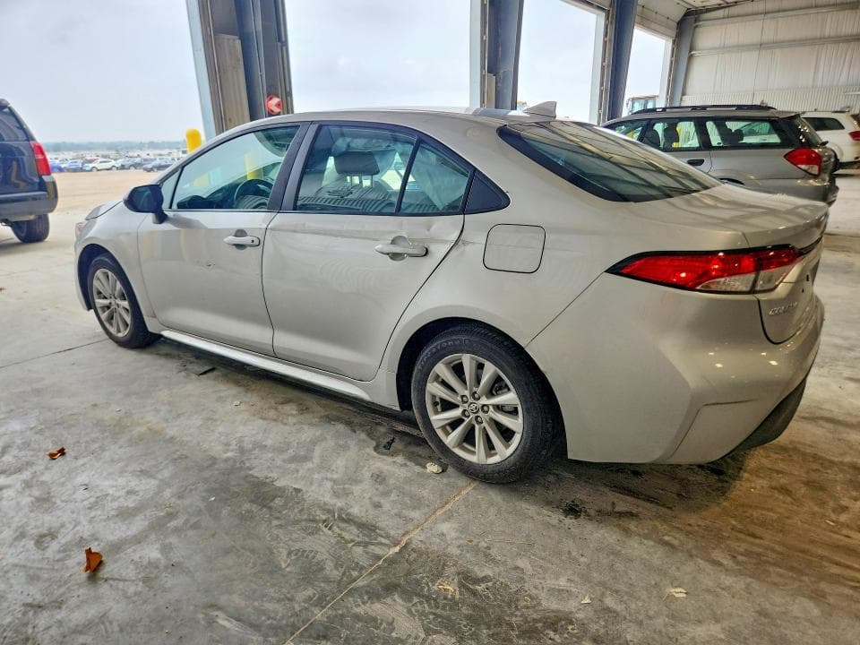 2024 TOYOTA COROLLA LE 2