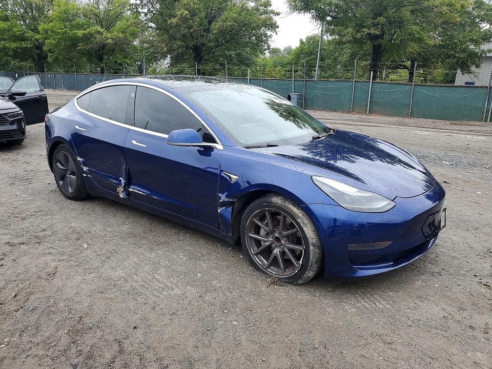 2020 TESLA MODEL 3 4
