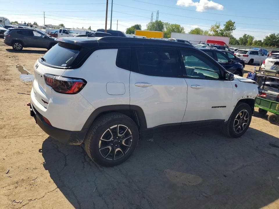 2025 JEEP COMPASS TRAILHAWK 3