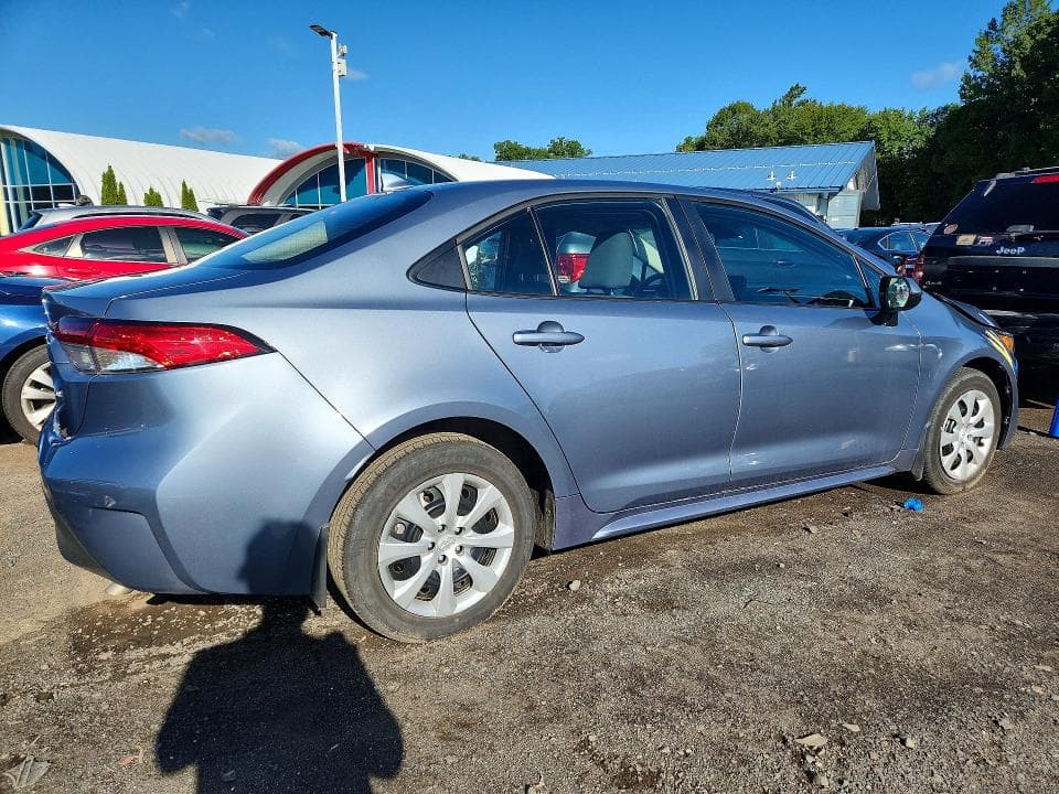 2024 TOYOTA COROLLA LE 3