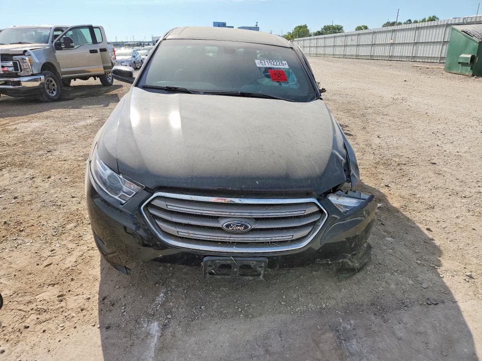 2018 FORD TAURUS SEL 5
