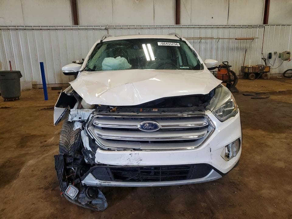 2018 FORD ESCAPE TITANIUM 5