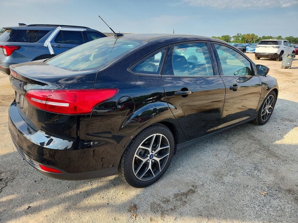 2018 FORD FOCUS SEL 3