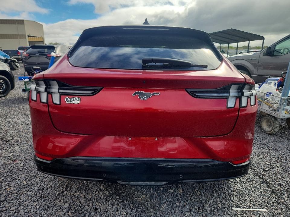 2021 FORD MUSTANG MACH-E PREMIUM 6