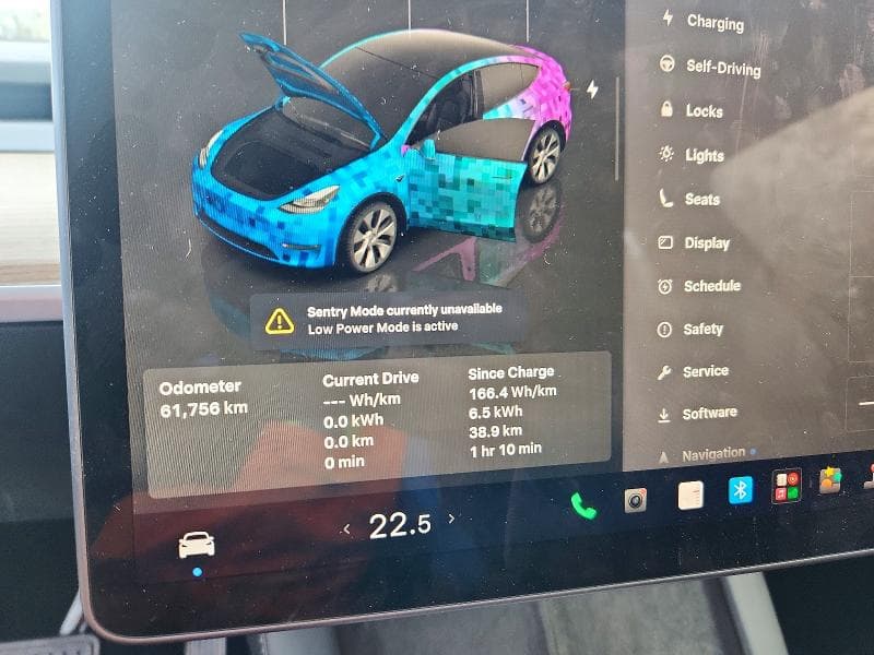 2024 TESLA MODEL Y 9