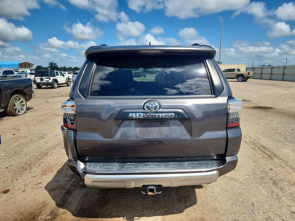 2018 TOYOTA 4RUNNER TRD OFF-ROAD 6