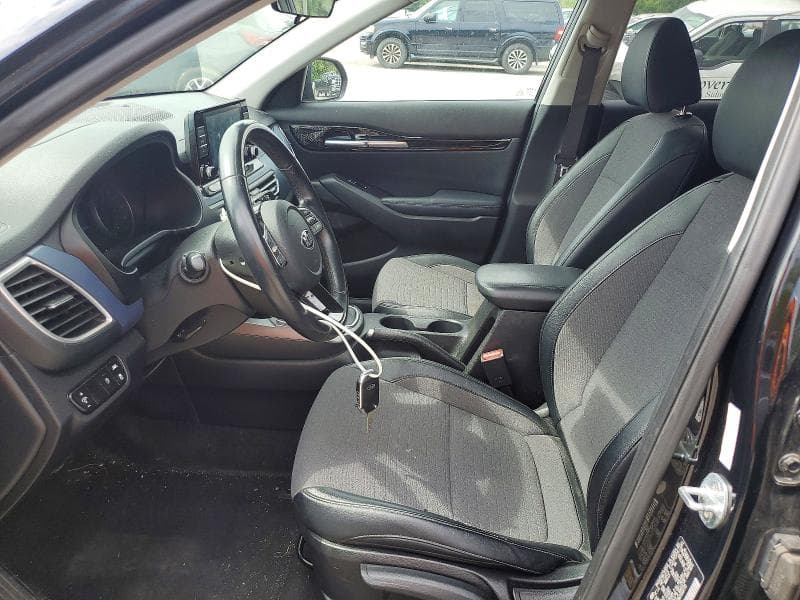 2021 KIA SELTOS S 7