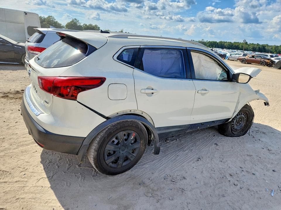 2018 NISSAN ROGUE SPORT SV 3