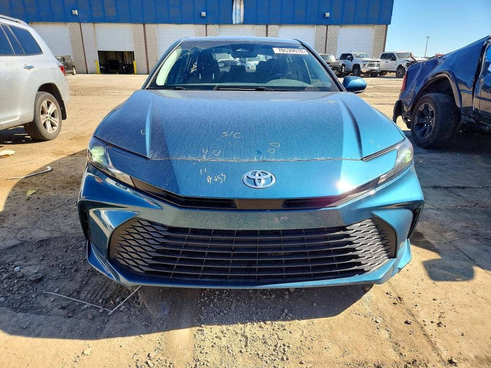 2025 TOYOTA CAMRY LE 5