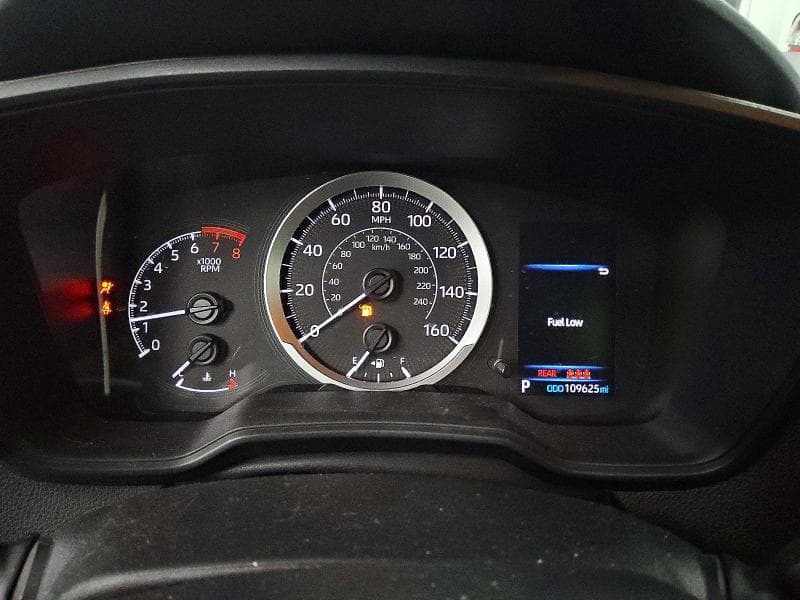 2021 TOYOTA COROLLA LE 9