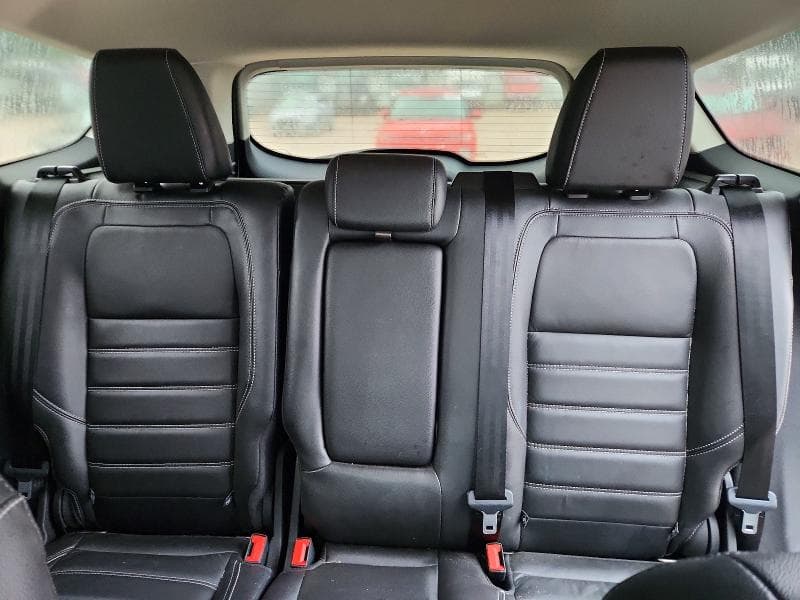 2018 FORD ESCAPE SEL 10