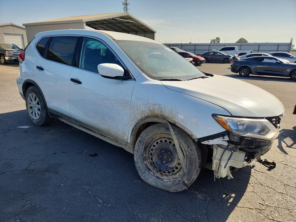 2017 NISSAN ROGUE S 4