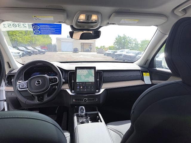 2026 VOLVO XC90 PLUS 9