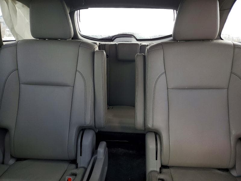 2017 TOYOTA HIGHLANDER XLE 10