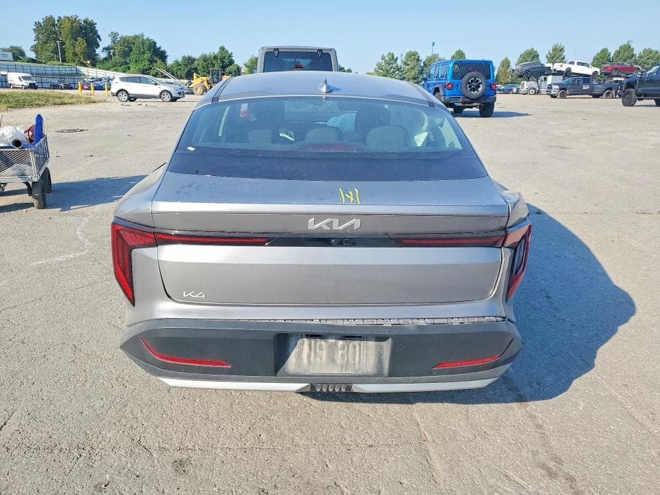 2026 KIA K4 LXS 6