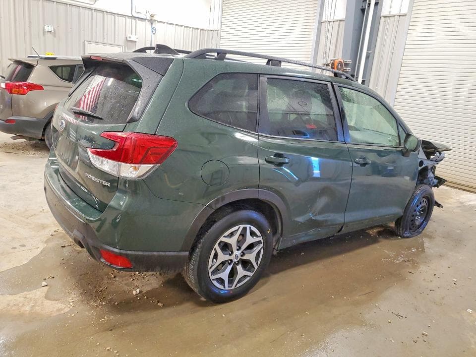2024 SUBARU FORESTER PREMIUM 3