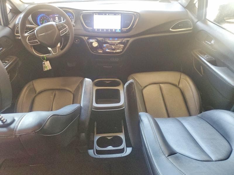 2025 CHRYSLER PACIFICA SELECT 8