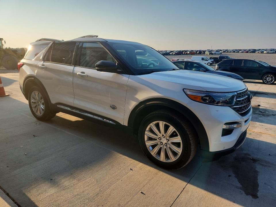 2022 FORD EXPLORER KING RANCH 4