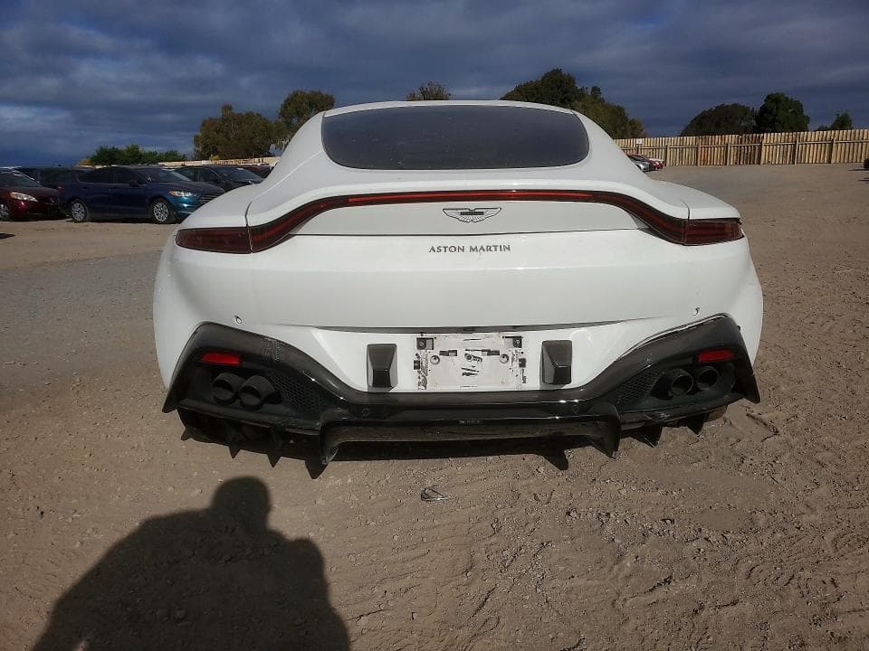 2019 ASTON MARTIN VANTAGE 6