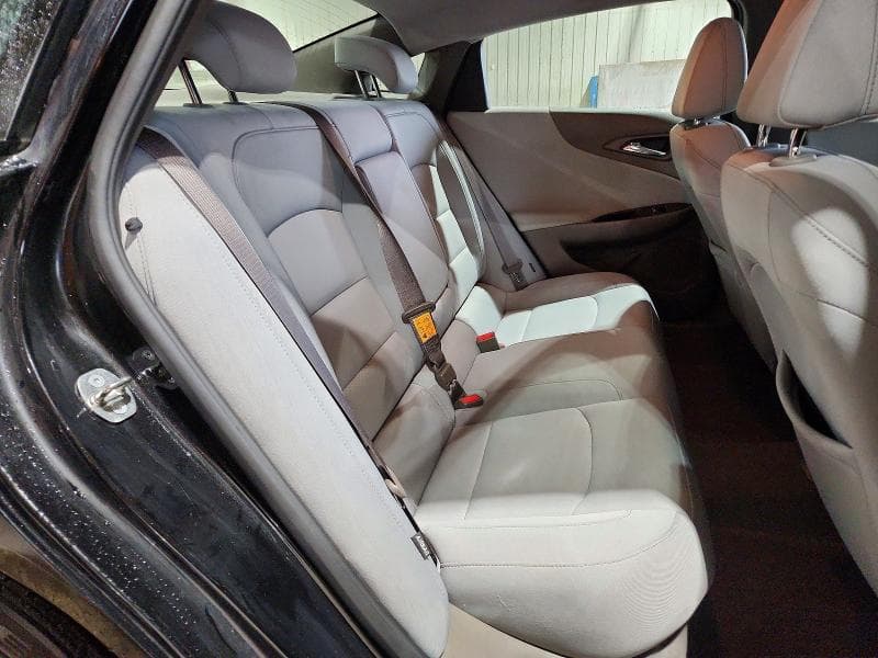 2018 CHEVROLET MALIBU LS 10