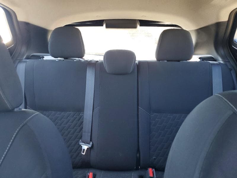 2021 NISSAN KICKS S 10