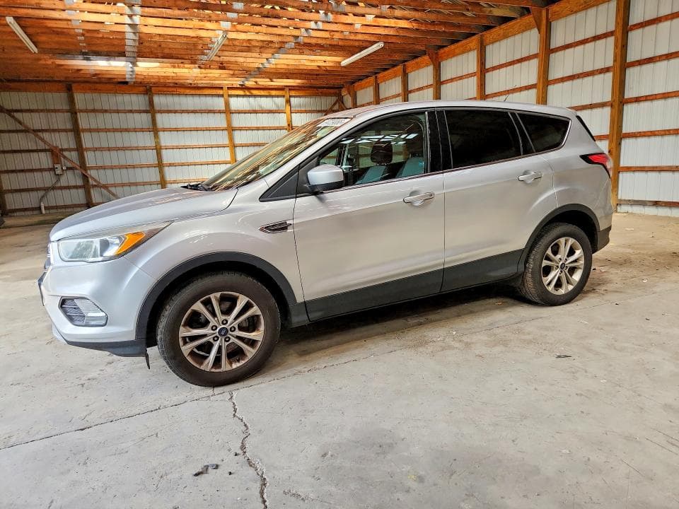 2017 FORD ESCAPE SE - 1