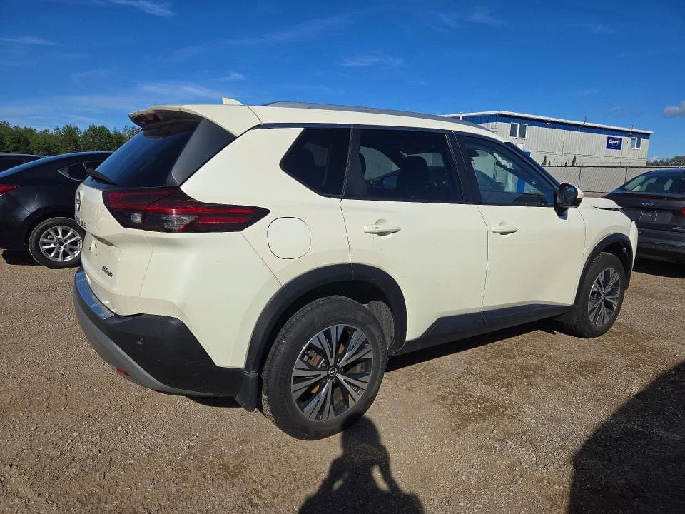 2022 NISSAN ROGUE SV 3
