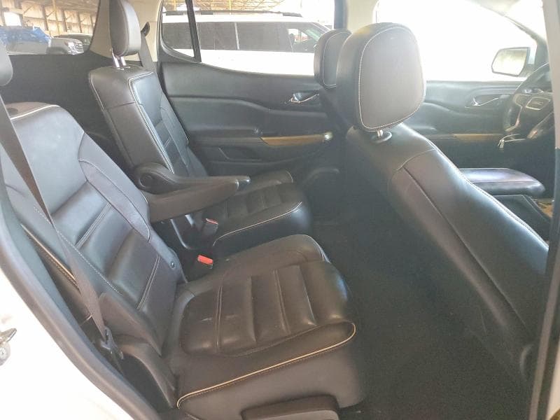 2017 GMC ACADIA DENALI 11