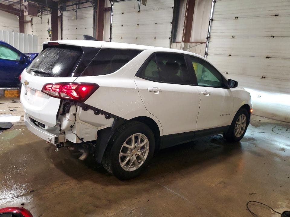 2022 CHEVROLET EQUINOX LS 3
