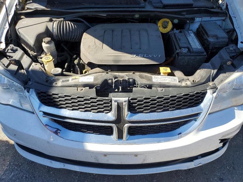 2017 DODGE GRAND CARAVAN SE 12