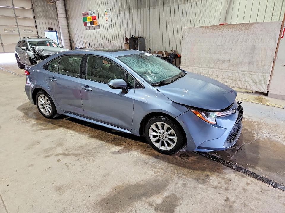 2020 TOYOTA COROLLA LE 4