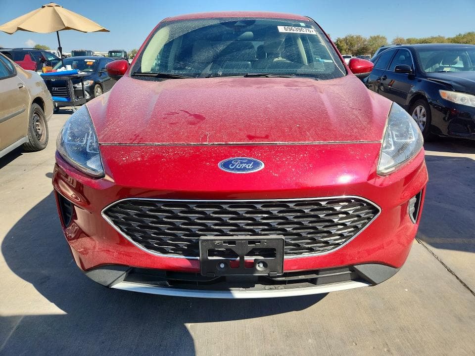 2020 FORD ESCAPE SE 5