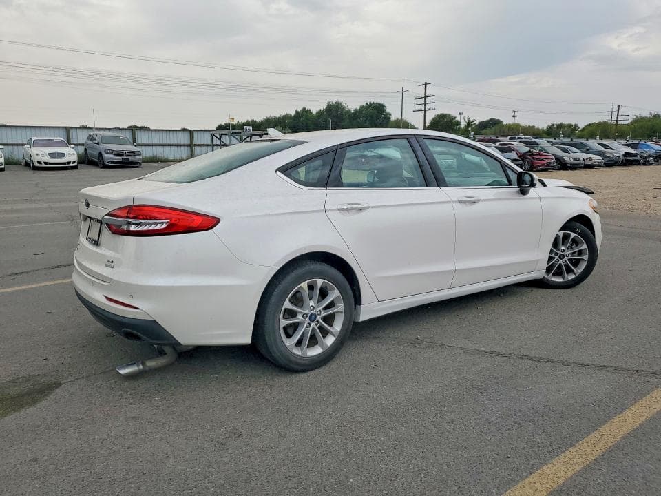 2019 FORD FUSION SE 3