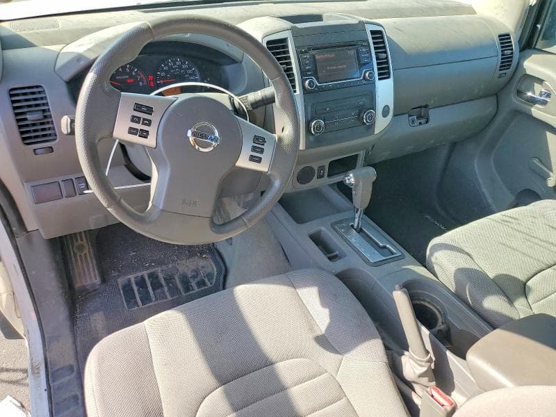 2017 NISSAN FRONTIER S 8