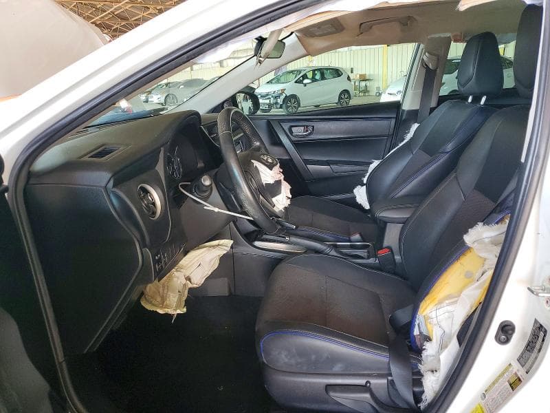 2018 TOYOTA COROLLA SE 7
