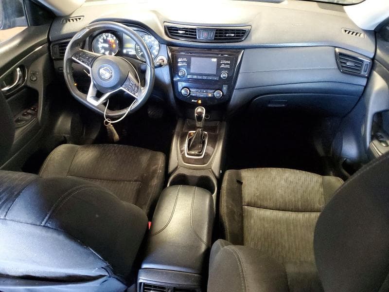 2017 NISSAN ROGUE SV 8