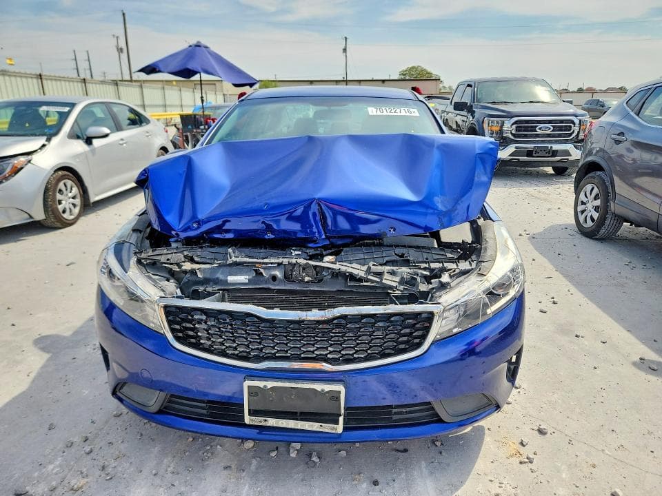 2017 KIA FORTE S 5