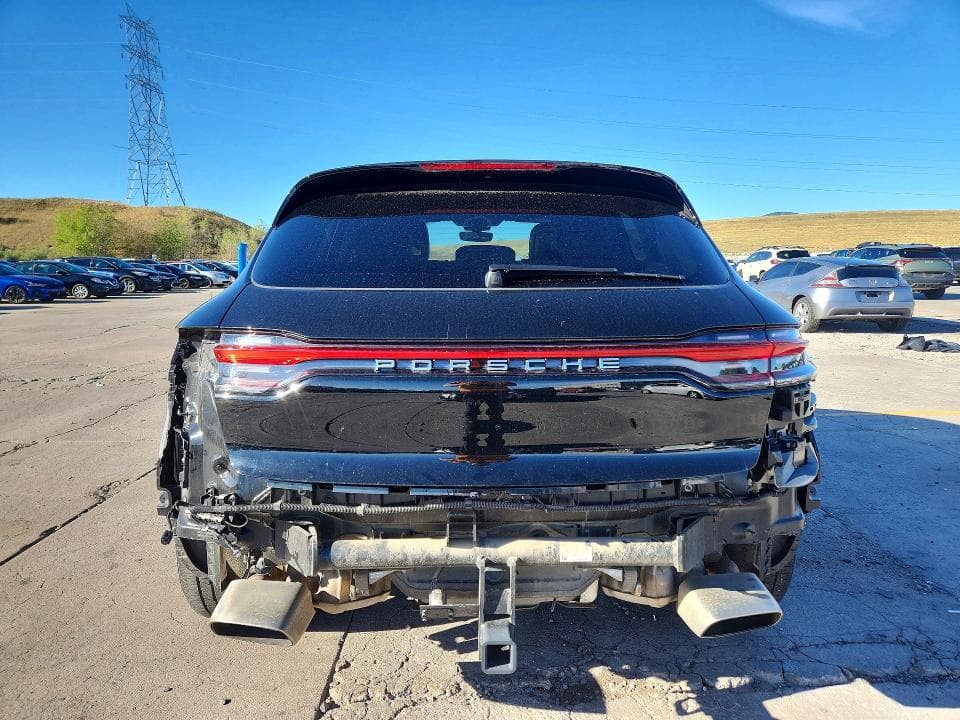 2023 PORSCHE MACAN BASE 6