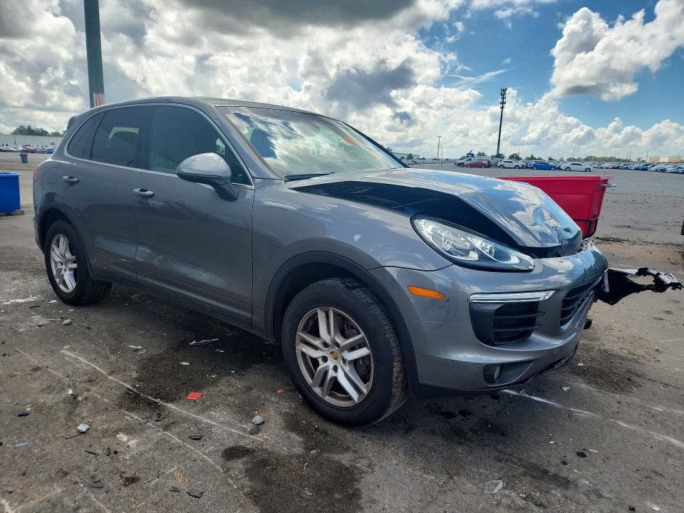 2018 PORSCHE CAYENNE 4