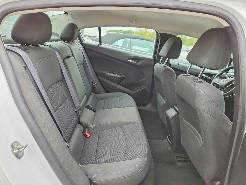 2017 CHEVROLET CRUZE LT 10