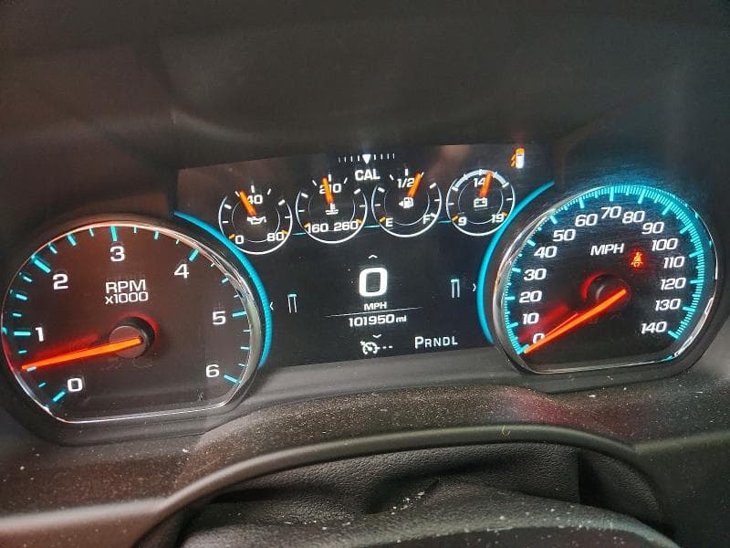 2017 GMC YUKON SLT 9