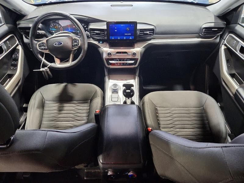 2021 FORD EXPLORER XLT 8