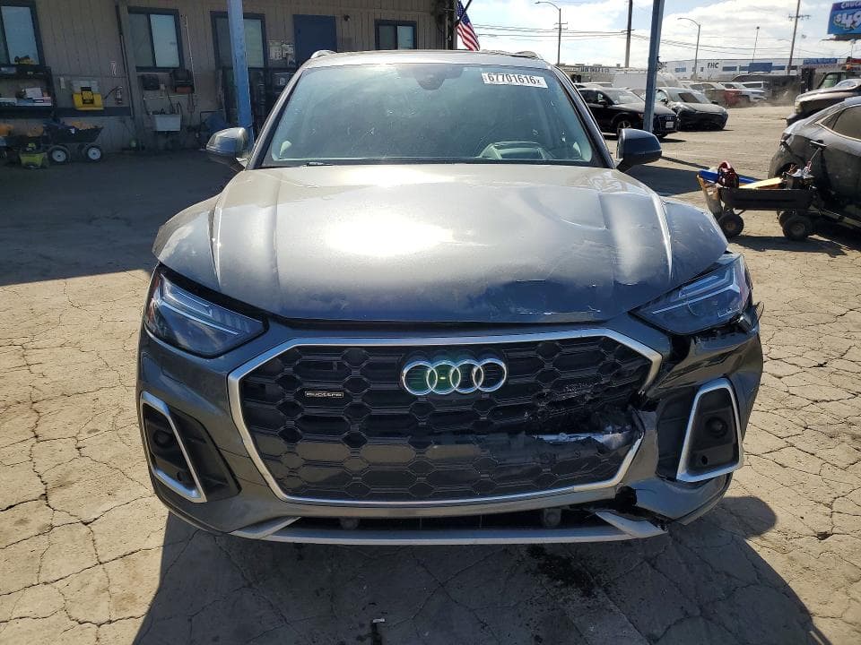 2021 AUDI Q5 E PRESTIGE 5