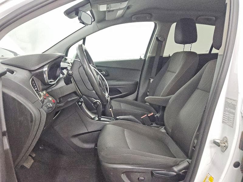 2020 CHEVROLET TRAX 1LT 7