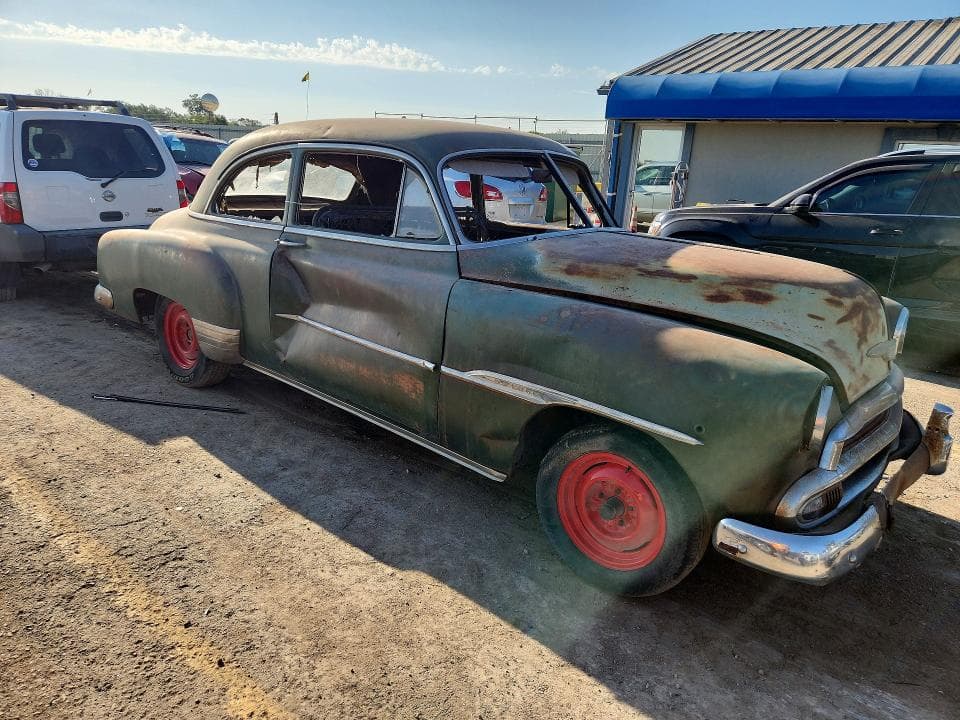 1951 CHEVROLET DELUXE 2 DOOR 4