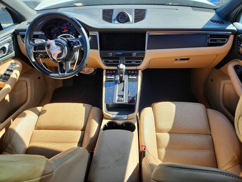 2022 PORSCHE MACAN 8